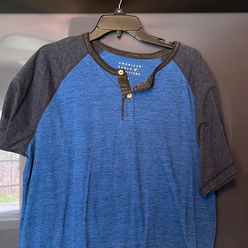 American Eagle Shirt - Picture 1 of 2
